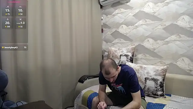 Webkamerová show SerzhKorol1