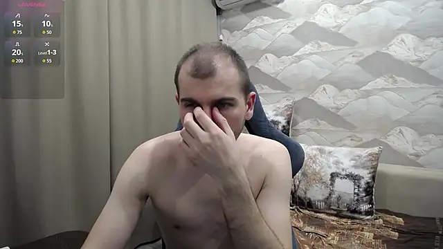 Show modela SerzhKorol1 na web-kameri