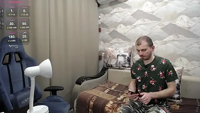 SerzhKorol1's Webcam Show