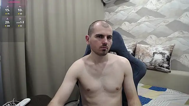 Show modela SerzhKorol1 na web-kameri