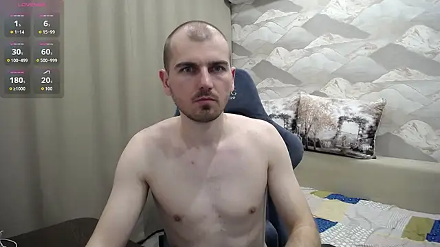 SerzhKorol1's Webcam Show
