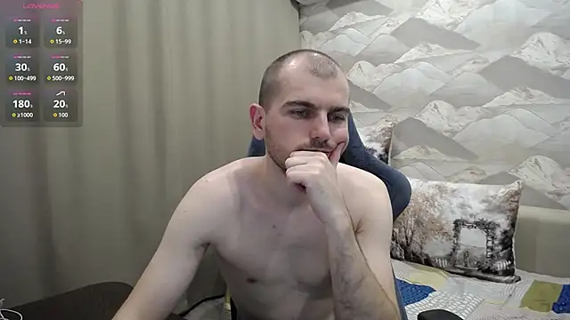 SerzhKorol1 Show in webcam