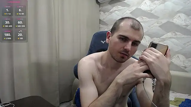 SerzhKorol1's Live XXX Chat