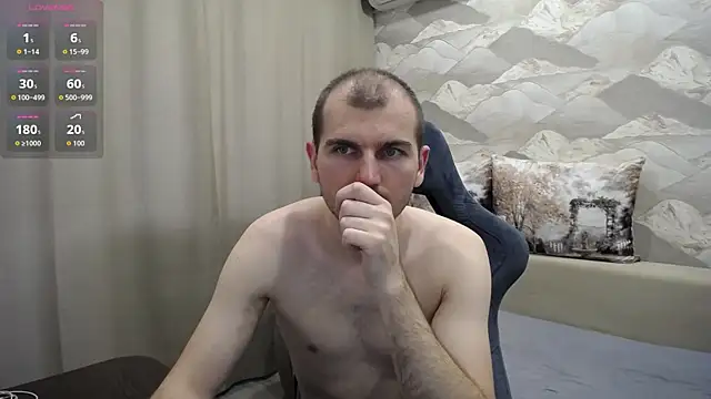 Show modela SerzhKorol1 na web-kameri