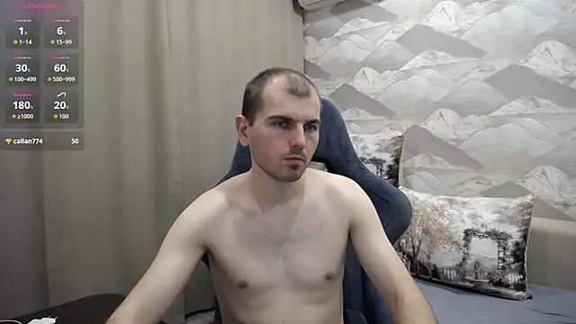 SerzhKorol1's Webcam Show