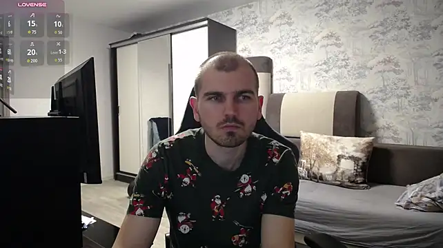 SerzhKorol1 Adlı Modelin Web Kamerası Şovu