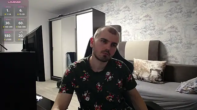 SerzhKorol1 Show Webcam