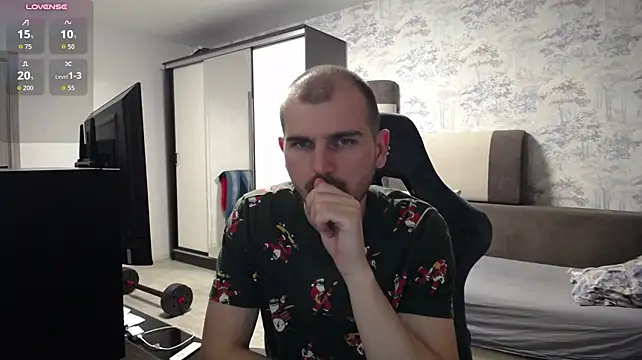 SerzhKorol1 Pertunjukan Webcam