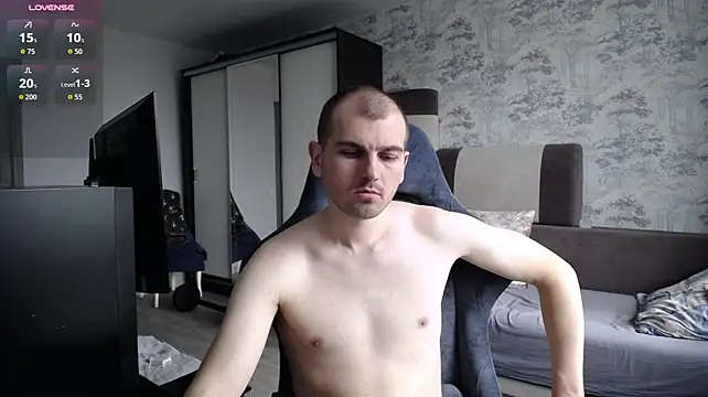 SerzhKorol1's Webcam Show