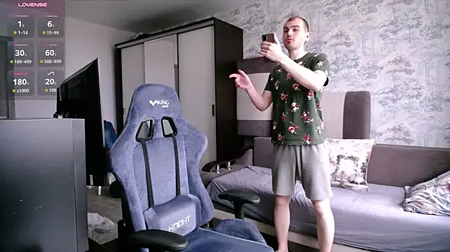 SerzhKorol1 webcam show