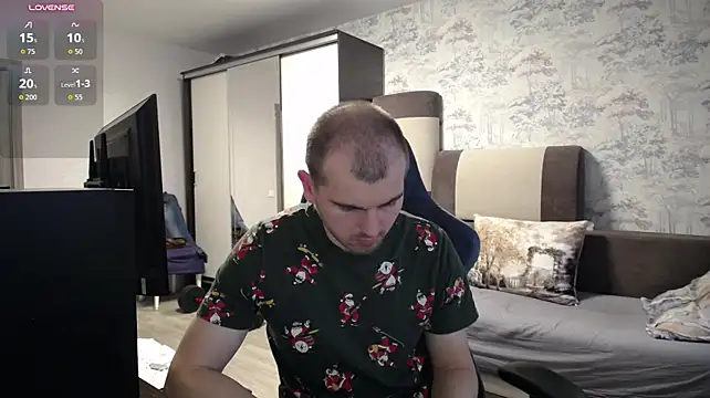 Show modela SerzhKorol1 na web-kameri
