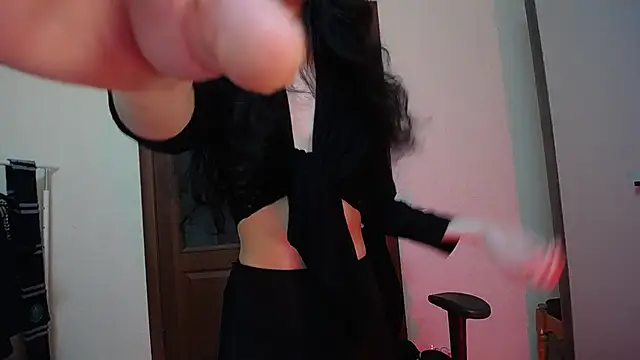 Živá chatovací místnost The_Blacksphinxxx