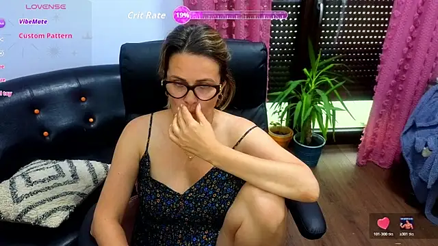 XXX chat uživo modela Lisa-Rios