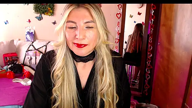 Jolie-Mature – Kamerová šou