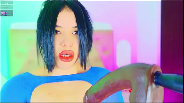 CharlootteEvans 即時 XXX 聊天
