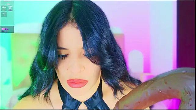 CharlootteEvans' Webcam Show