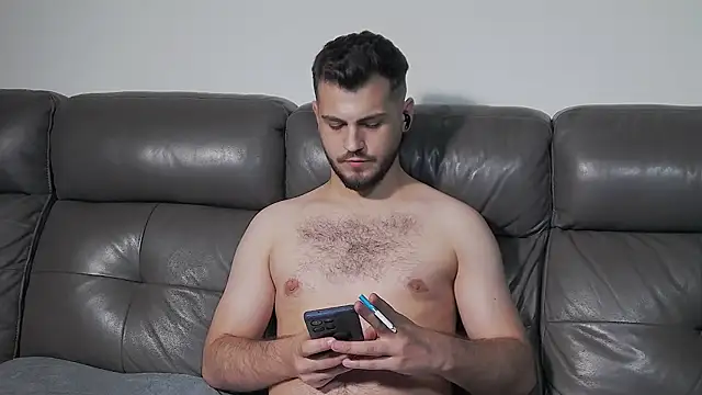 CrazyDom1 Webcam show