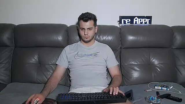 CrazyDom1 Webcam show