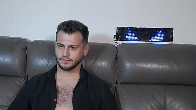 CrazyDom1 Webcam show