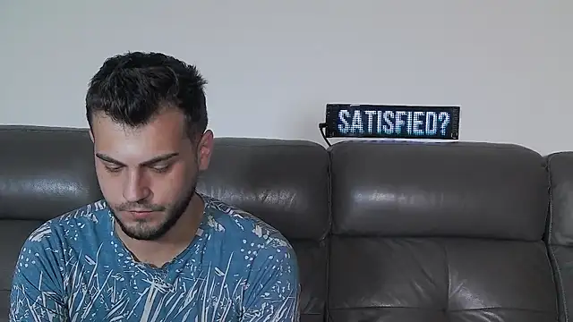 CrazyDom1 Webcam show