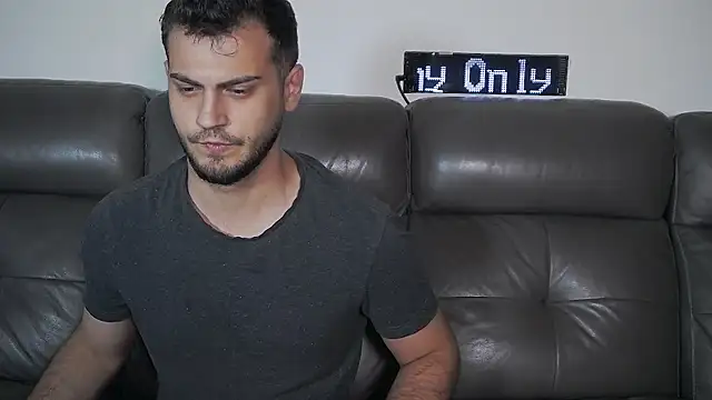 CrazyDom1's Webcam Show