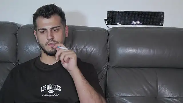 CrazyDom1n Webbikameraesitys