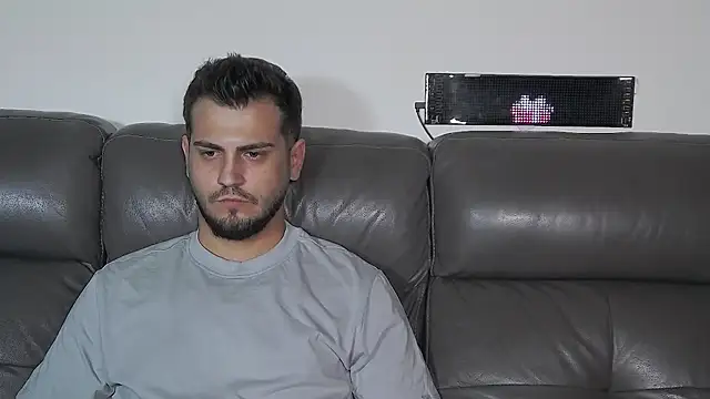 CrazyDom1 Webcam show