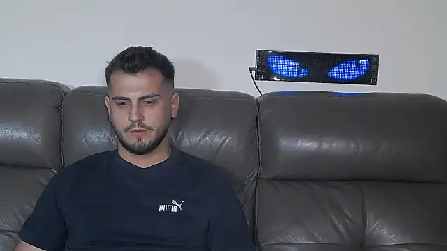 عرض كام CrazyDom1