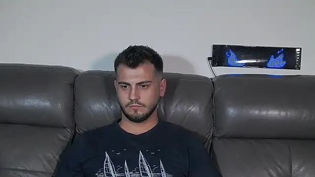 Show de CrazyDom1 na webcam