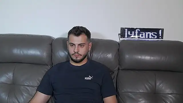 CrazyDom1 Webcam-Show