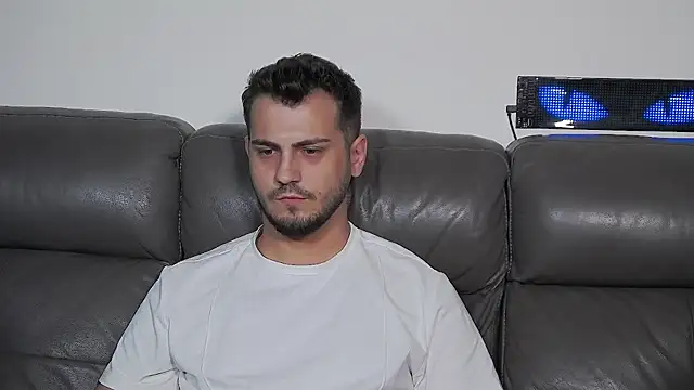 CrazyDom1 Webcam show