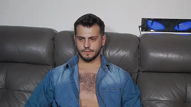 CrazyDom1's Webcam Show