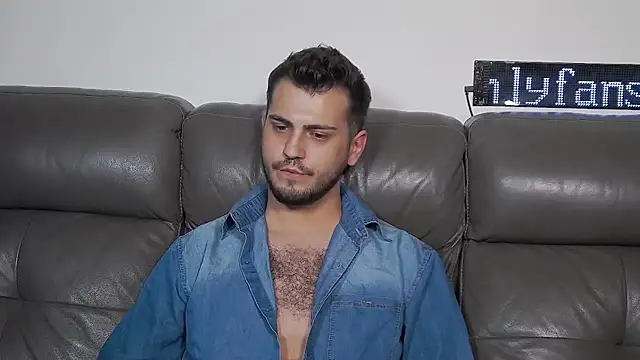 CrazyDom1 Webcam show