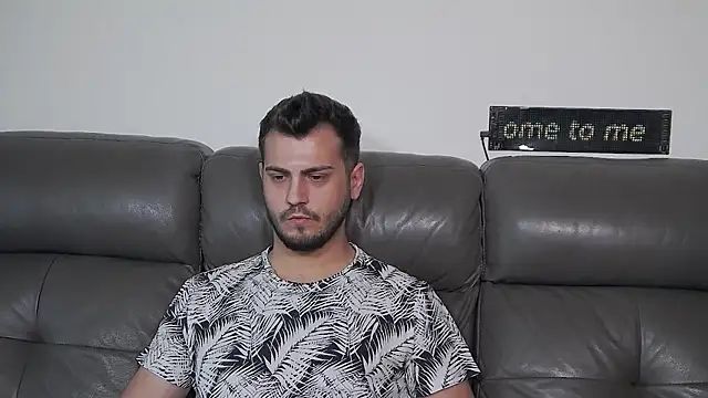 CrazyDom1 Webcam show