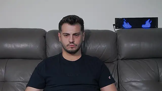 CrazyDom1 Webcam show