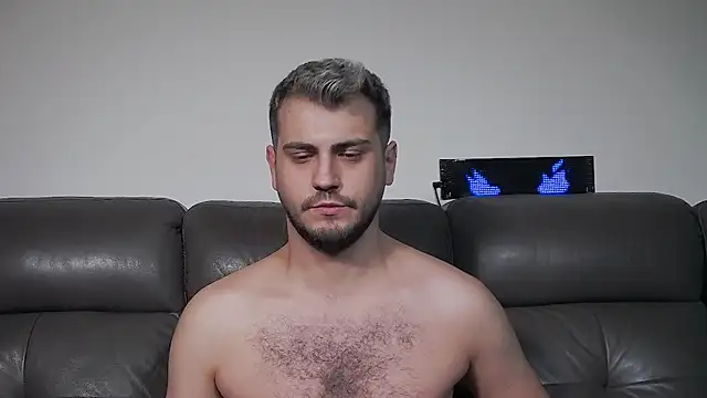 CrazyDom1 Webcam show