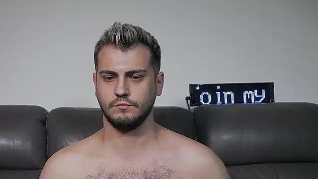 CrazyDom1 Webcam show