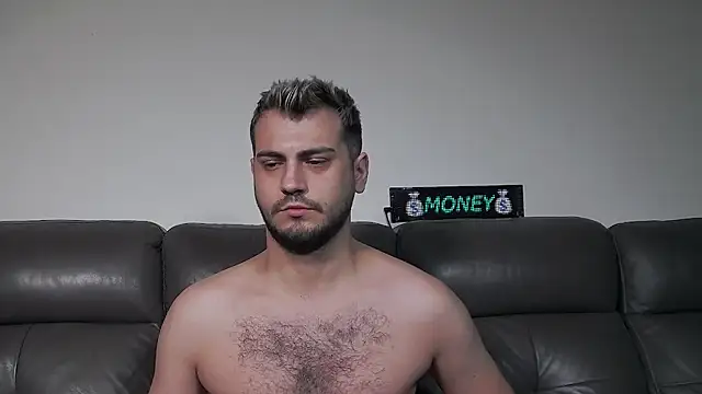 CrazyDom1n Webbikameraesitys