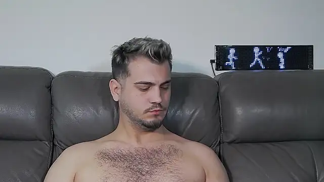 CrazyDom1's Webcam Show