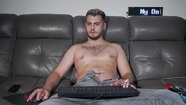 CrazyDom1 Webcam show
