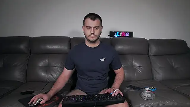 CrazyDom1 webcam show