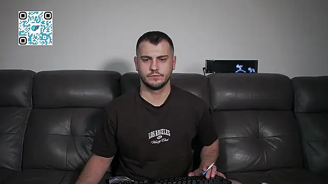 CrazyDom1 Webcam Show