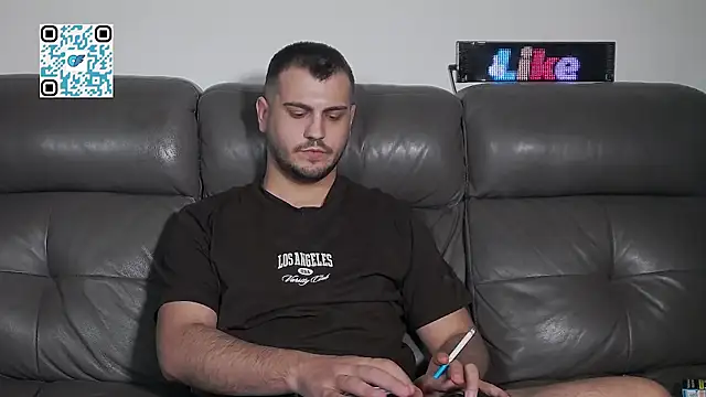 CrazyDom1 Webcamshow