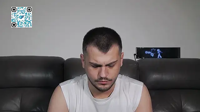 CrazyDom1 Webcam-Show