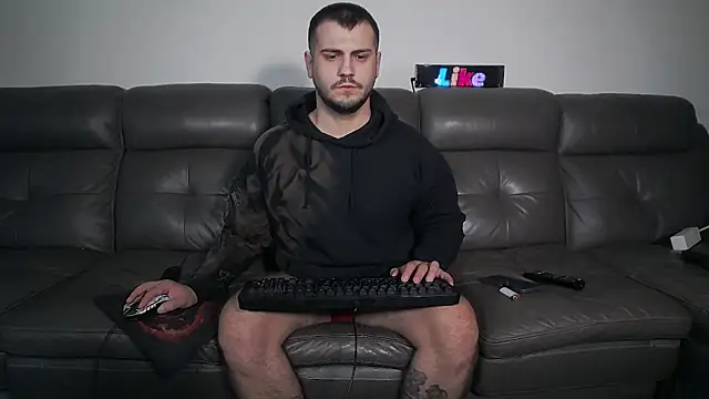 CrazyDom1 Webcam Show