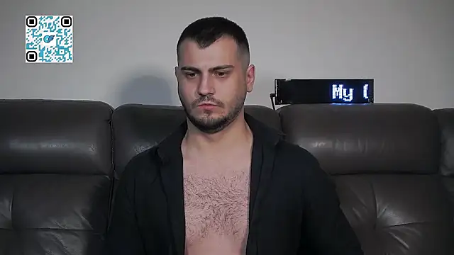 CrazyDom1 Show Webcam