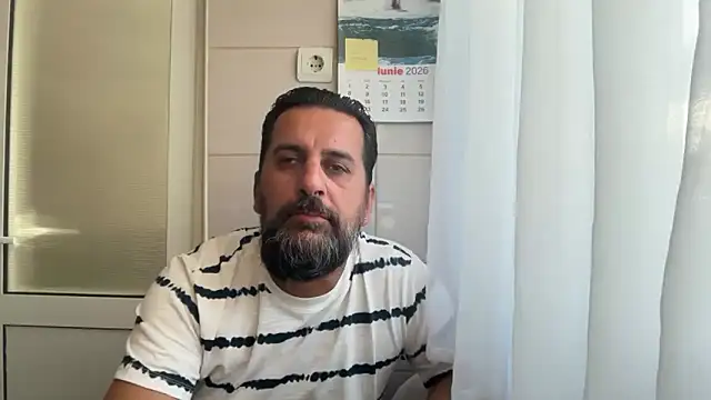 הופעת וובקאם של TARKAN1