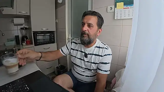 TARKAN1 Adlı Modelin Web Kamerası Şovu