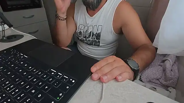 TARKAN1 Pertunjukan Webcam