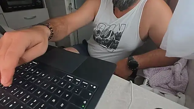 TARKAN1 Pertunjukan Webcam